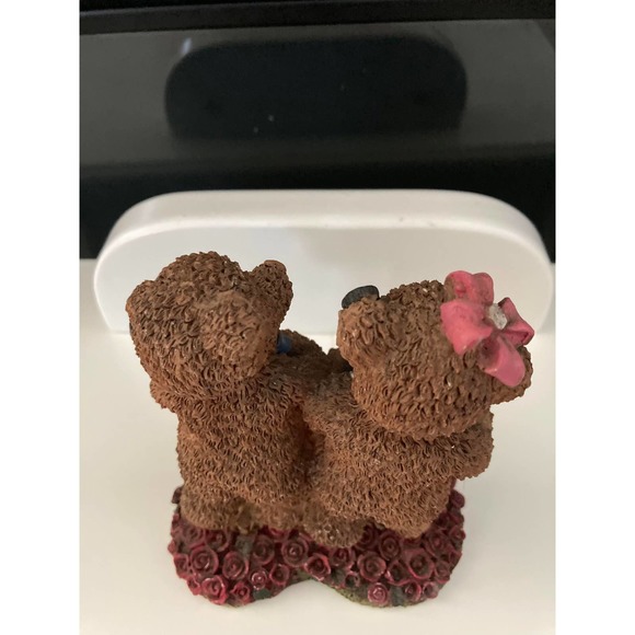 Decorative Fancy Bear Couple Resin Figurine - Picture 3 of 7